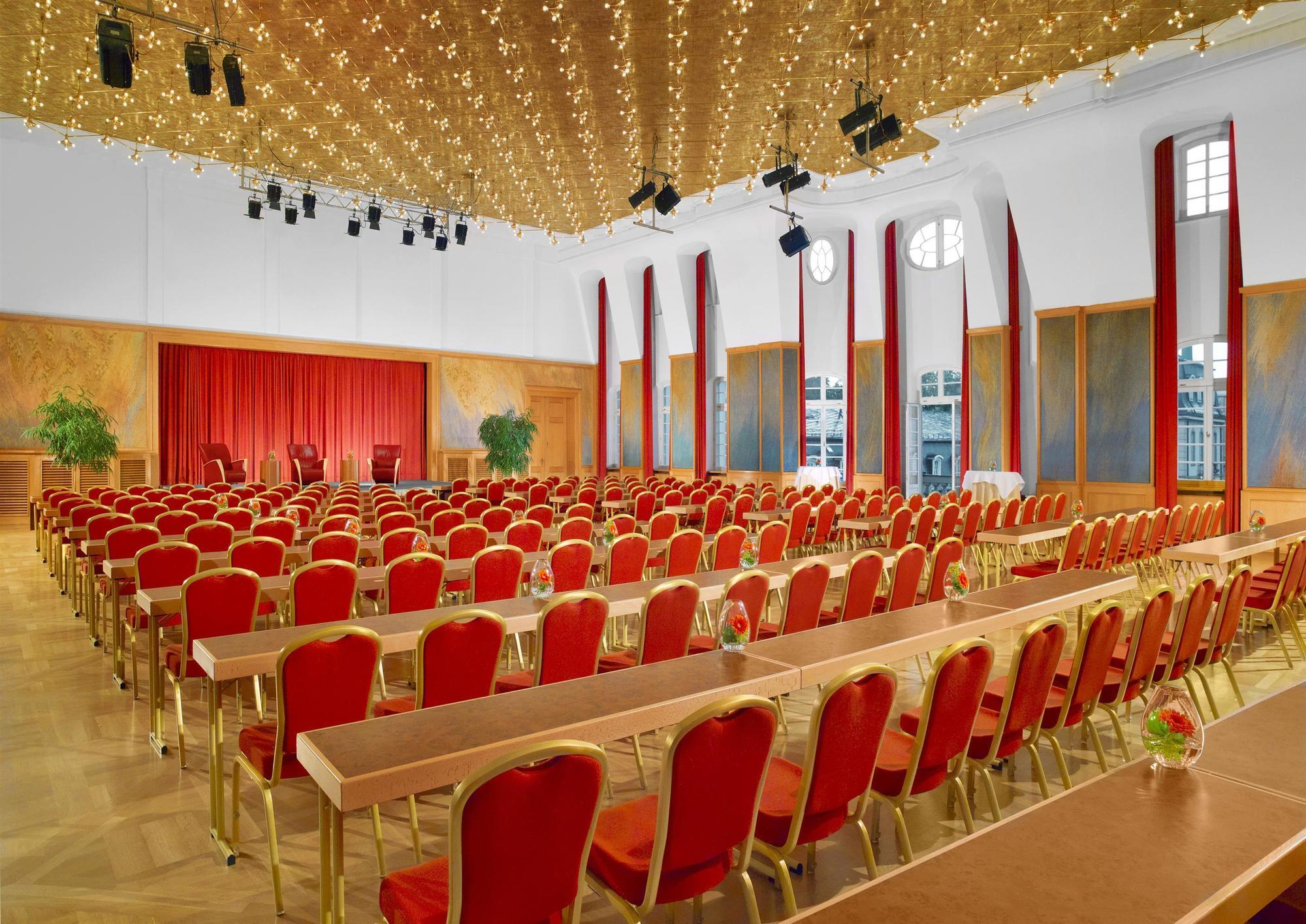 โรงแรมเชอราตัน ออฟเฟนบัค Offenbach am Main ภายนอก รูปภาพ